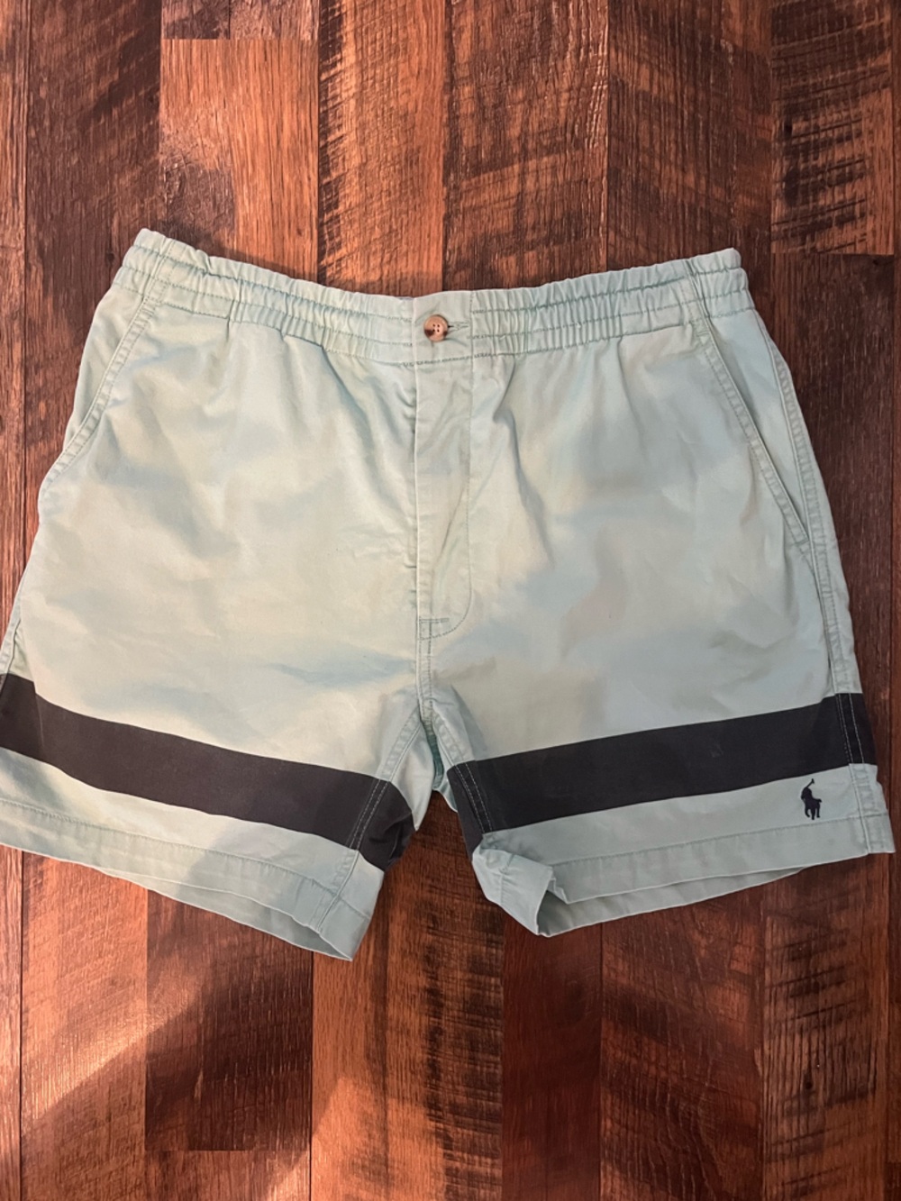 Ralph Lauren Mens  Light Mint Shorts with stripe 6 inch inseam